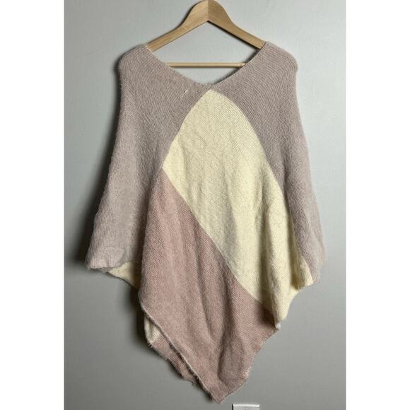 Anthropologie Jordan Colorblock Knit Poncho Sweater One Size Neutral Pink Womens - Picture 2 of 4